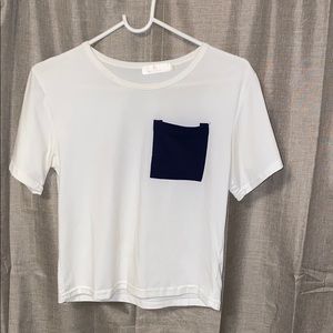 Basic T-Shirt Size M